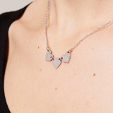 Collana tris di cuori con lettere