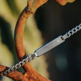 Bracciale targa uomo personalizzato fumé