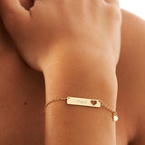 Bracciale targa con personalizzazione: riporta una incisione laser centrale alla targa con su scritto "Papà".