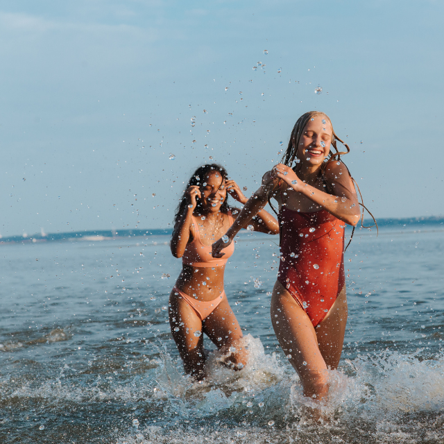 Si possono portare i gioielli al mare?